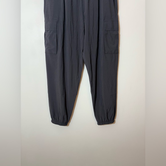Vuori Women’s Villa Cargo Jogger in Black Size M - Picture 4 of 8